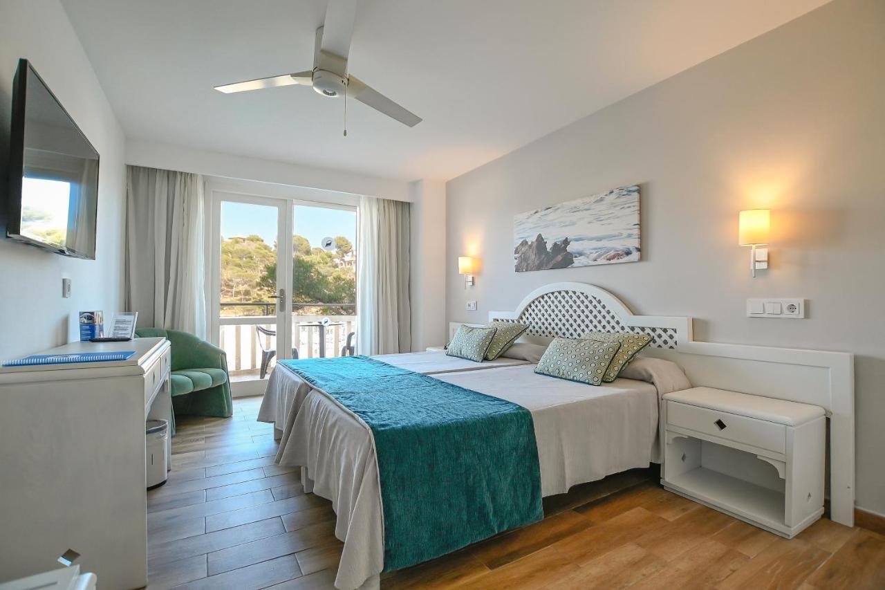 Hotel Pinos Playa Santanyi Bagian luar foto